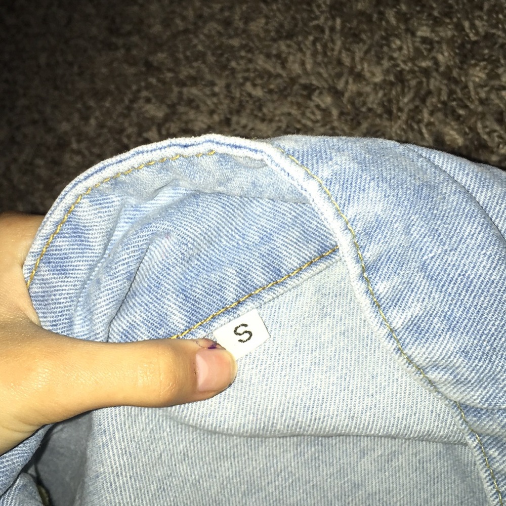 Jean jacket - Picture 3 of 3